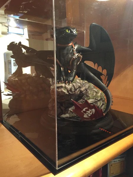 The Perfect Statue Display Case