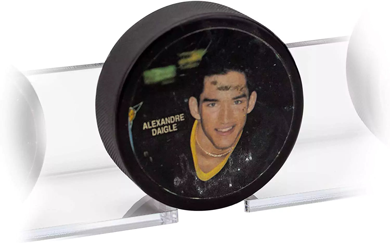 hockey card and puck display case Ultra Pro Hockey Puck Holder